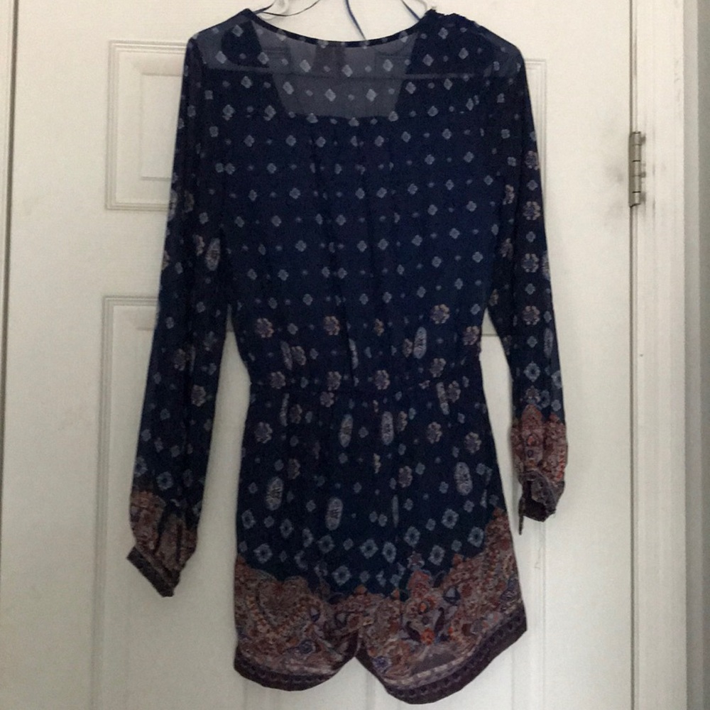 Summer/Spring time romper - Picture 3 of 4